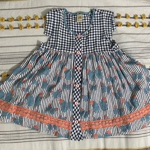 EUC Wild Flowers size 12 tunic